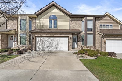/international/us/11742-lighthouse-lane-palos-heights-il-110108224632/