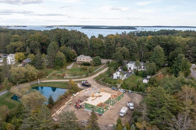 /international/us/vintage-way-lot-21-falmouth-me-110119947591/