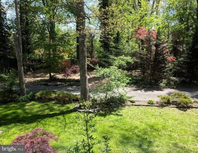/international/us/1616-6th-lot-d-and-c-pl-mclean-va-110101072292/