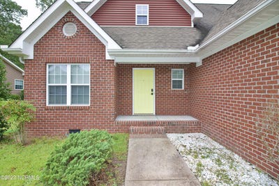 /international/us/129-lori-lane-aberdeen-nc-110107928524/