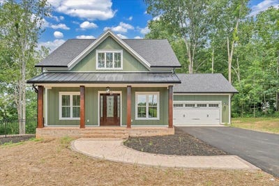 /international/us/1218-morgans-church-rd-bedford-va-110101874121/