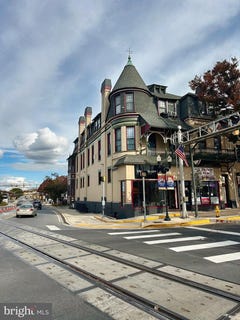 /international/us/1-e-main-street-westminster-md-110103226692/