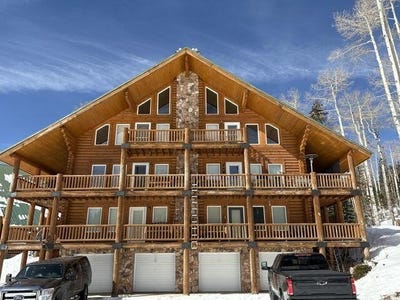 /international/us/82-n-upper-meadow-dr-eagle-point-beaver-ut-110099987608/