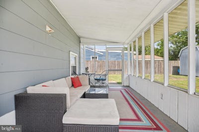 /international/us/233-marion-avenue-westville-nj-110101254091/