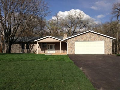 /international/us/23555-ambassador-boulevard-nw-saint-francis-mn-110120128059/