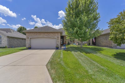 /international/us/2408-w-deerbrooke-trail-ozark-mo-110100748723/