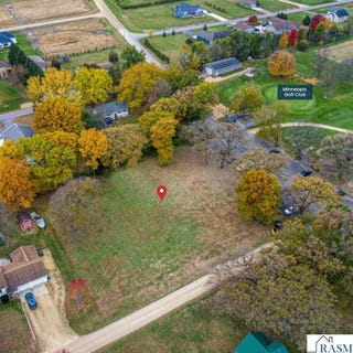 /international/us/1723-goldeneye-avenue-mankato-mn-110107981860/