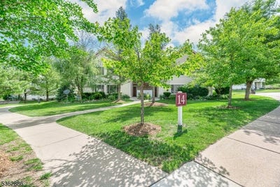 /international/us/147-falcon-ridge-way-hamburg-boro-nj-110100128996/