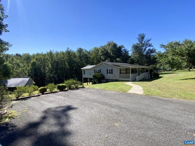 /international/us/2915-middle-river-rd-stanardsville-va-110110334324/