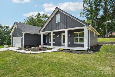 /international/us/86-point-hope-lane-hendersonville-nc-110101196330/?lang=zh-tw