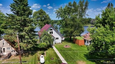 /international/us/3467-deerfield-lane-hill-twp-mi-110119562201/