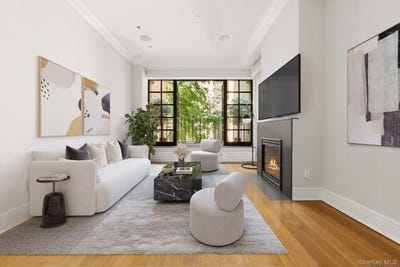 /international/us/320-e-55th-street-new-york-manhattan-ny-110108549199/