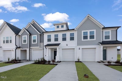 /international/us/527-eversden-drive-zebulon-nc-110101050125/