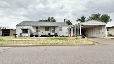 /international/us/210-nw-1st-st-buffalo-ok-110108351075/