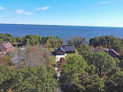 /international/us/w4869-big-bay-road-necedah-wi-110120115100/