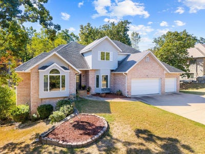 /international/us/111-briarcliff-road-branson-mo-110120712232/