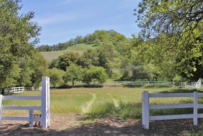 /international/us/0-twin-oaks-dr-los-gatos-ca-110086062837/