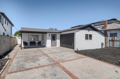 /international/us/7859-sancola-avenue-sun-valley-ca-110107985898/
