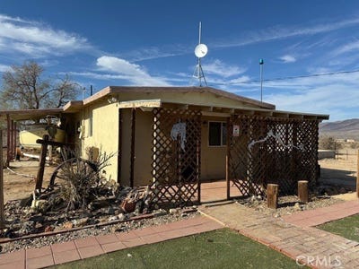 /international/us/81821-virginia-road-29-palms-ca-110095489069/
