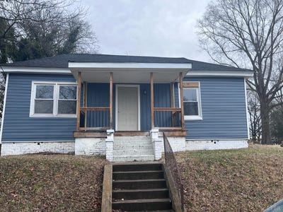 /international/us/321-moffett-street-danville-va-110106678144/