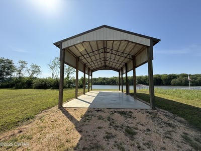 /international/us/2857-hardin-bottom-river-road-clifton-tn-110098687283/?lang=zh-tw