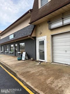 /international/us/325-route-72-manahawkin-nj-110106273209/