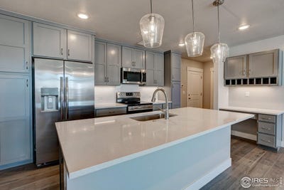 /international/us/235-high-point-dr-longmont-co-110101402844/