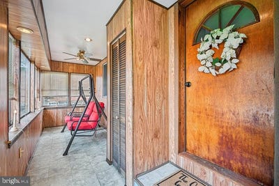 /international/us/701-andrews-avenue-darby-pa-110099404203/