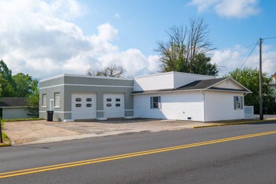 /international/us/9604-s-congress-street-new-market-va-va-110101479077/