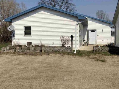 /international/us/409-e-rose-st-elk-point-sd-110099107867/