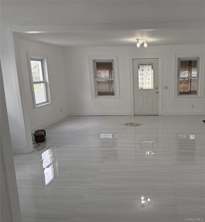 /international/us/309-franklin-avenue-hewlett-ny-110107466784/