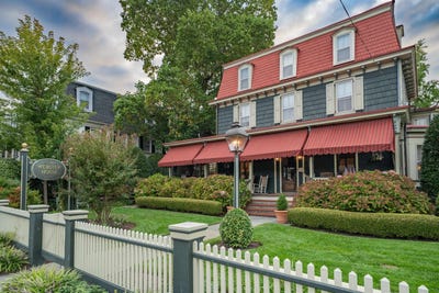 /international/us/933-washington-street-cape-may-nj-110102156630/