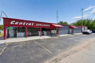 /international/us/102-e-central-boulevard-anadarko-ok-110107460595/