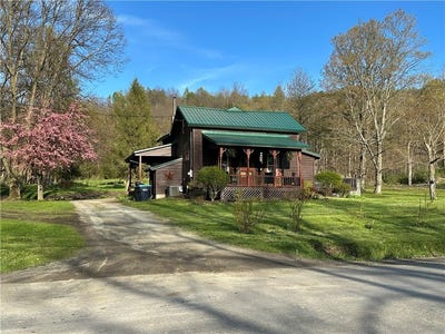 /international/us/160-martin-road-naples-ny-110107633662/
