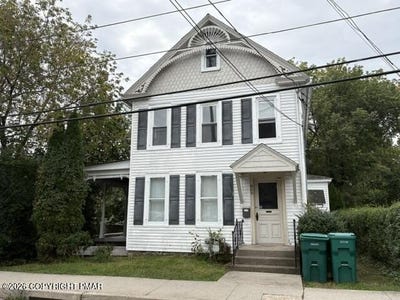 /international/us/809-ann-street-stroudsburg-pa-110120682352/