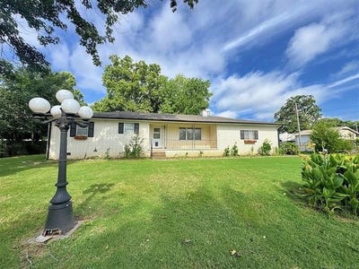/international/us/1501-n-vinita-avenue-tahlequah-ok-110100929865/?lang=en