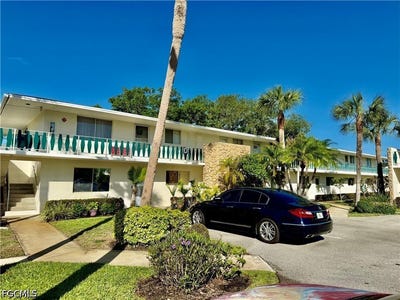 /international/us/343-joel-boulevard-lehigh-acres-fl-110107267658/