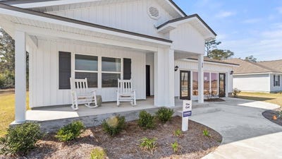 /international/us/20-brighton-drive-crawfordville-fl-110090770628/