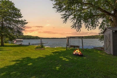 /international/us/3585-culver-trail-forest-twp-mn-110098623078/