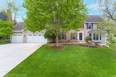 /international/us/3025-woods-creek-lane-algonquin-il-110107786452/