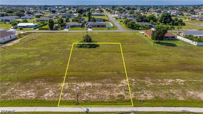 /international/us/1316-diplomat-parkway-e-cape-coral-fl-110110373585/