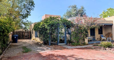/international/us/3512-anderson-avenue-se-albuquerque-nm-110120499135/