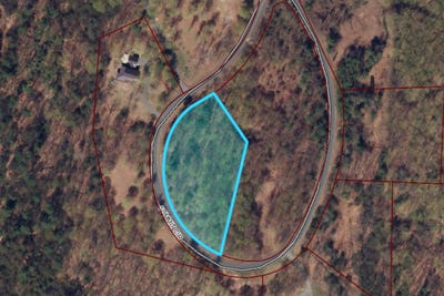 /international/us/24-summit-circle-brattleboro-vt-110093791006/
