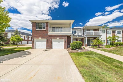 /international/us/14378-moravian-manor-circle-sterling-heights-mi-110108070357/