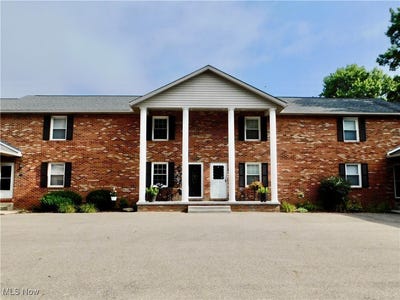 /international/us/1246-w-maple-street-unit-4a-north-canton-oh-110101135706/