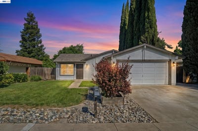 /international/us/554-chestnut-ave-tracy-ca-110107828657/
