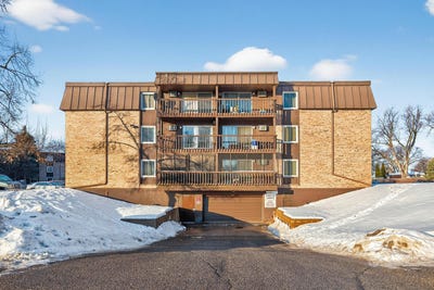 /international/us/4207-lakeside-avenue-n-brooklyn-center-mn-110104503897/