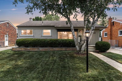 /international/us/1026-cardwell-street-garden-city-mi-110100846607/?lang=en