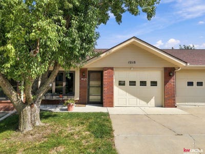 /international/us/1218-silver-ridge-road-lincoln-ne-110110326688/