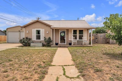 /international/us/401-4th-stanton-tx-110107798701/